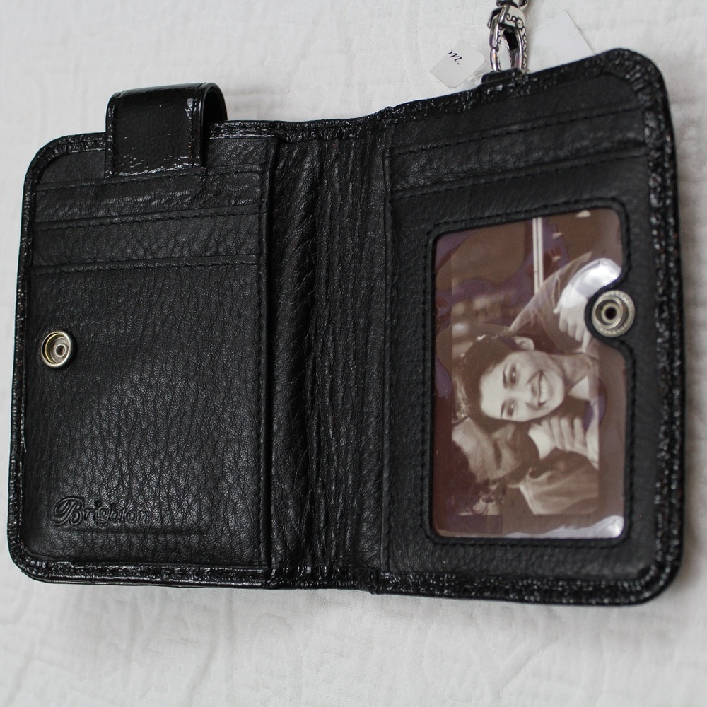 New! Brighton Tech Wallet